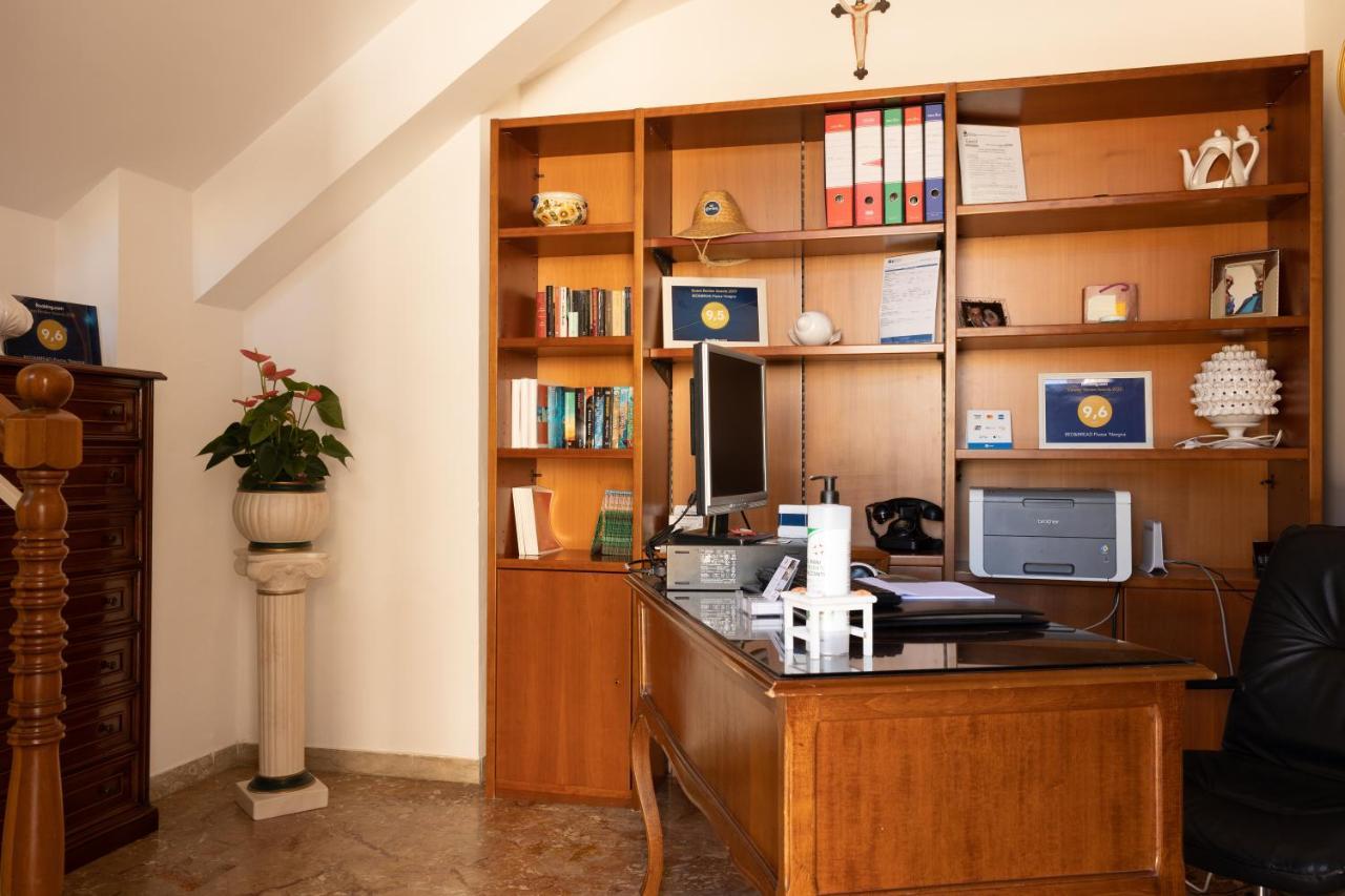 Bed&bread Piazza 'nzegna Bed & Breakfast